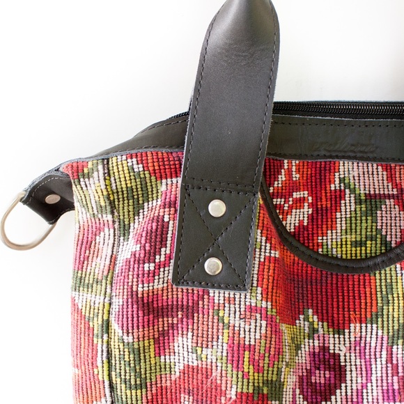 Huipil Small Gypsy Day Bag - Picture 2 of 2